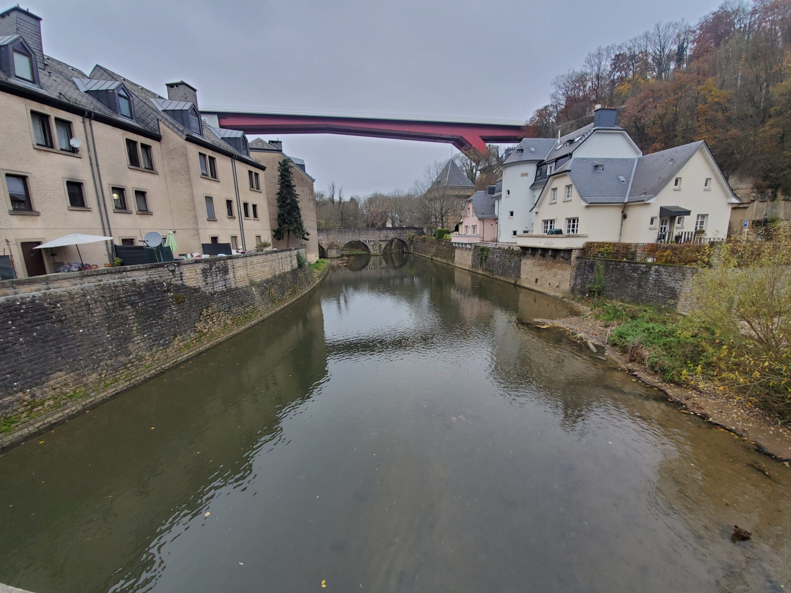 The Alsette River in the Grund. The ideal walk for one day in Luxembourg