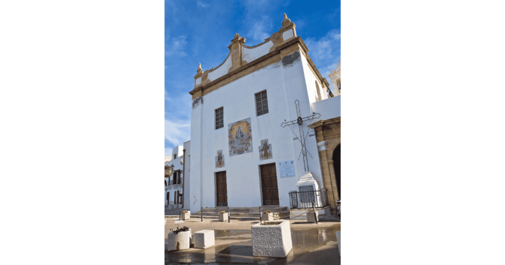 The historical church in the town of Gallipoli near the Spiagga della Purita beach.